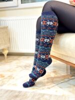 جوراب پشمی زیرزانو طرح سنتی