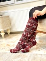 جوراب پشمی زیرزانو طرح سنتی - Image 4